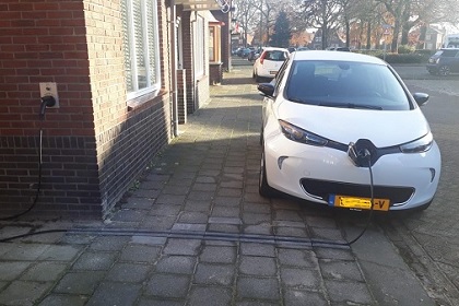 Nieuwste innovatie: EV-kabelgoottegel