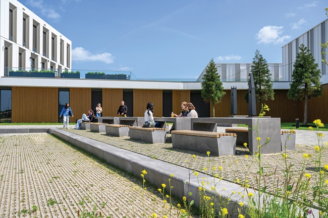 Rodenborch | tafels & banken